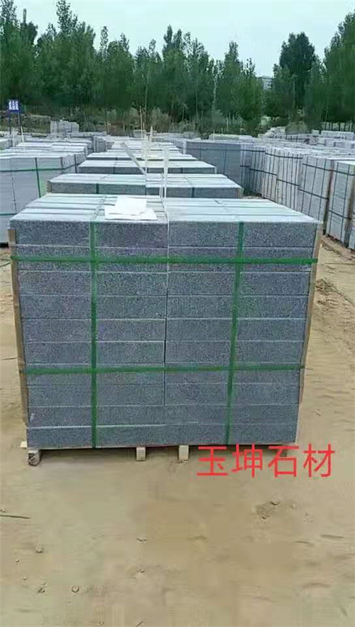 魯灰石材施工時要注意哪些地方？